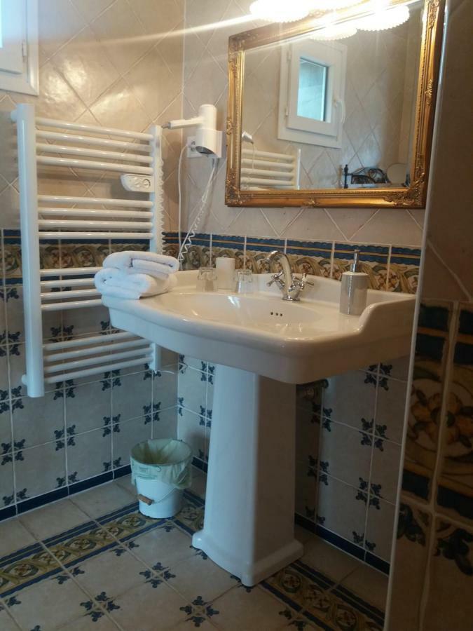 Chambres D'Hotes Les Iris Sospel Ngoại thất bức ảnh